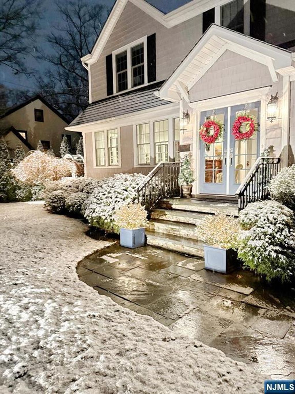 Photo of 430 Wastena Terrace, Ridgewood Village, NJ 07450 (MLS # 26005569)