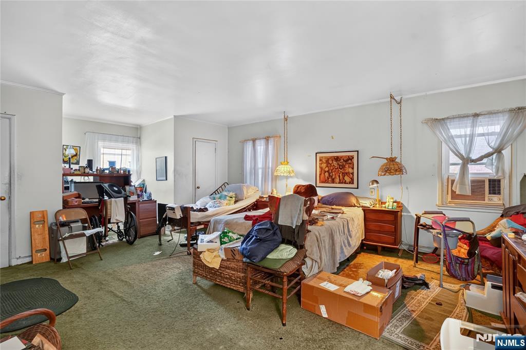 821-823 10th Street