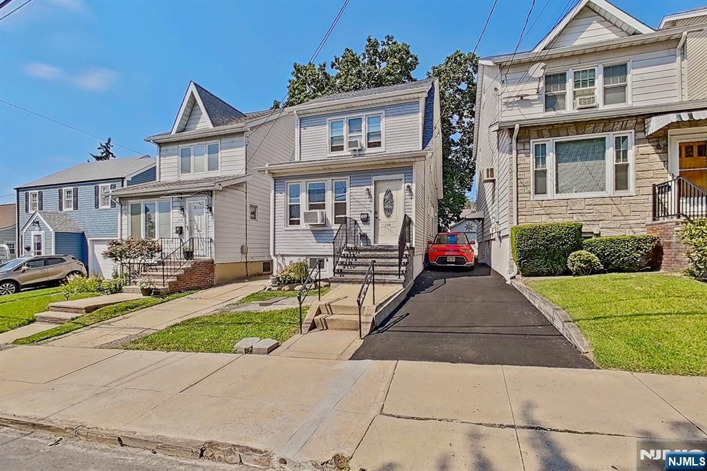 102 Ilford Avenue