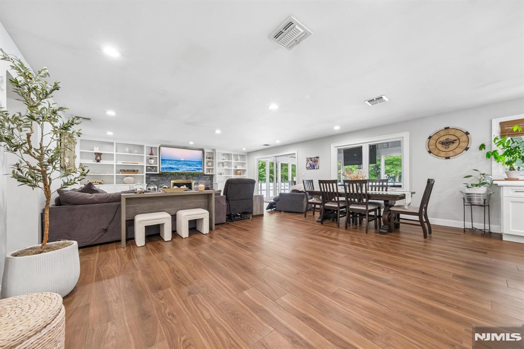 41 Carlos Drive