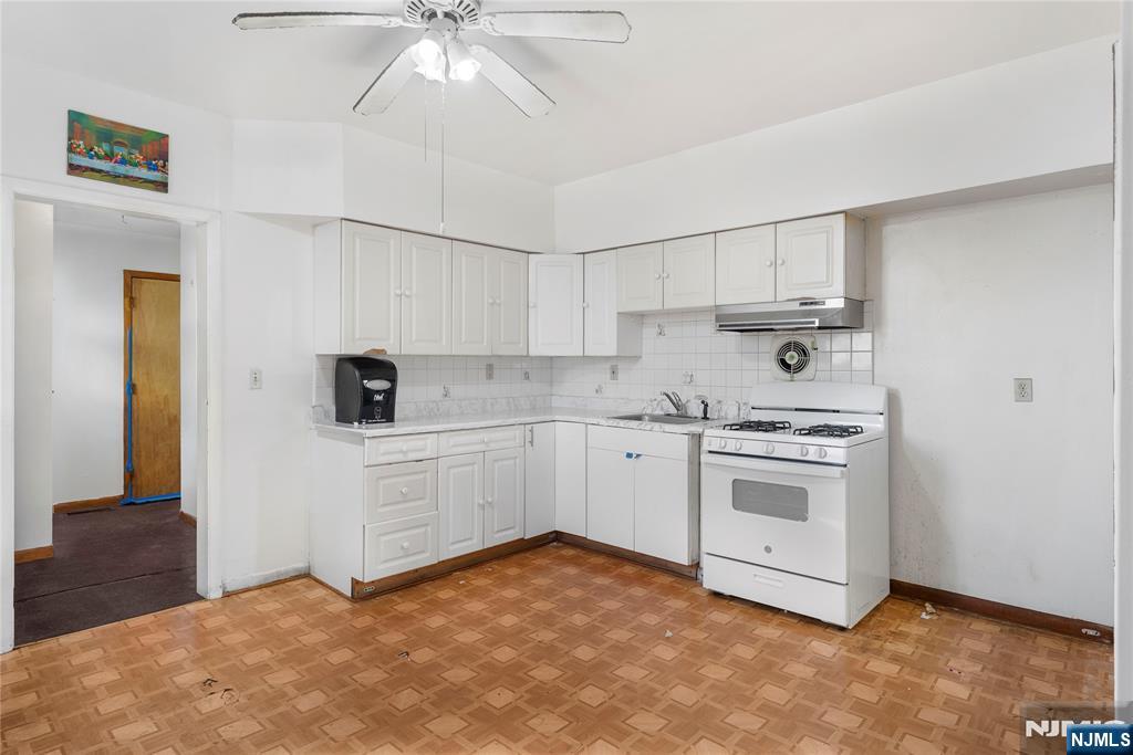 44-46 Richards Street