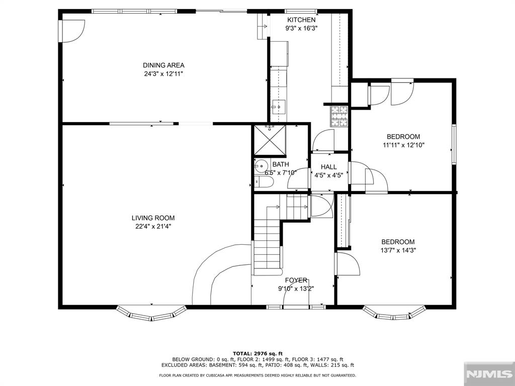 Main image without alt text