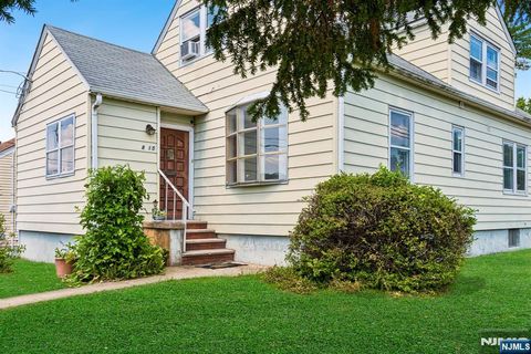 Photo of 815 Berdan Avenue, Fair Lawn, NJ 07410 (MLS # 26024702)
