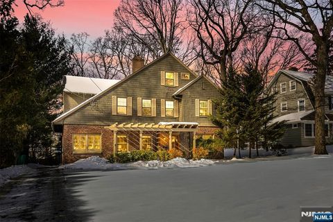 166 Montclair Avenue Montclair NJ 07042