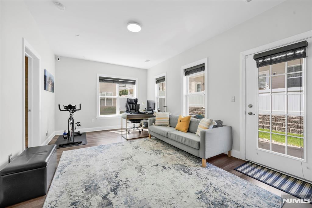 805 Abbe Road