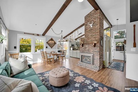 64 Bellot Road Ringwood NJ 07456