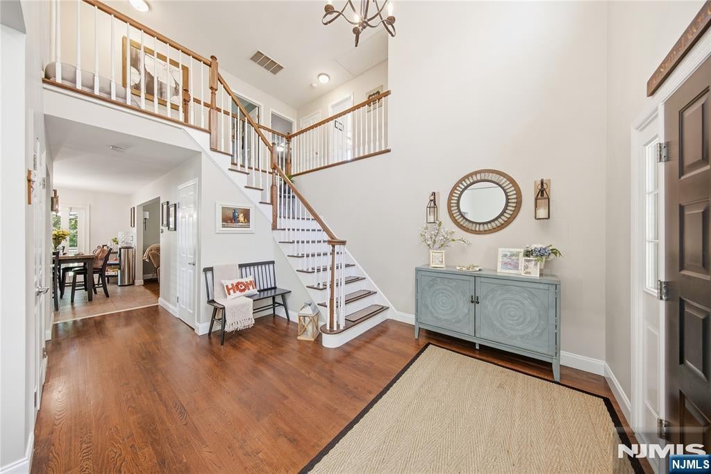 18 Metro Vista Drive