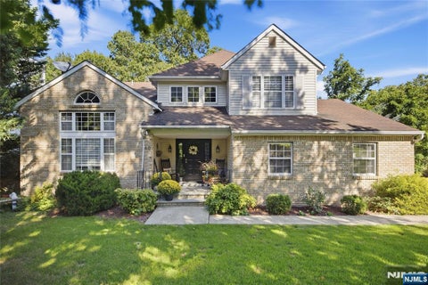 Photo of 18 Metro Vista Drive, Hawthorne, NJ 07506 (MLS # 26035296)
