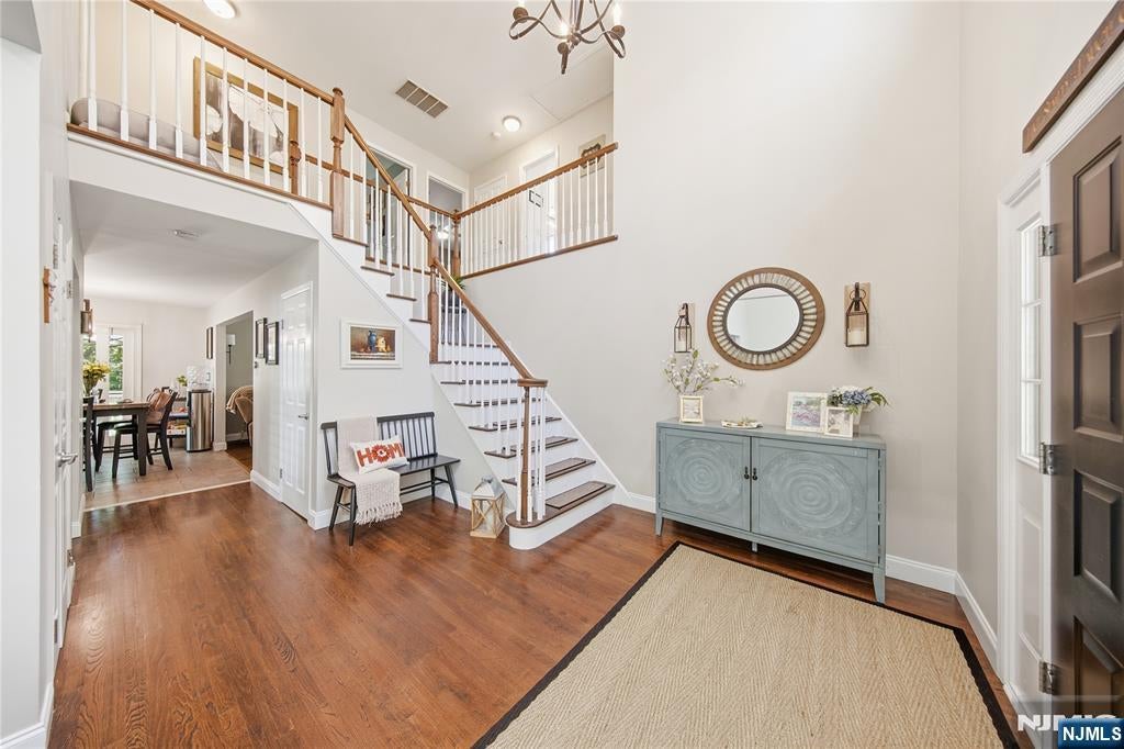 18 Metro Vista Drive