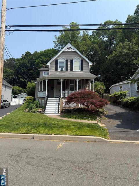 114 Colony Avenue Park Ridge NJ 07656