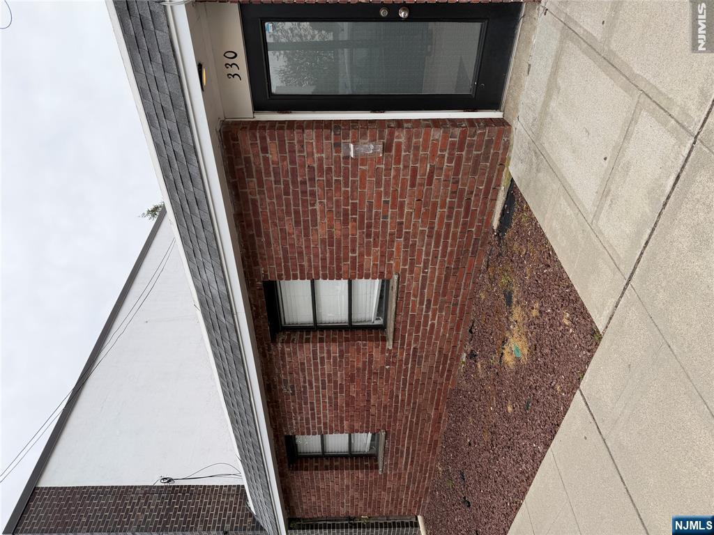 330 Boulevard
