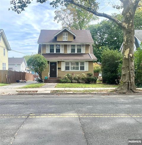 Photo of 857 Garrison Avenue, Teaneck, NJ 07666 (MLS # 25034618)
