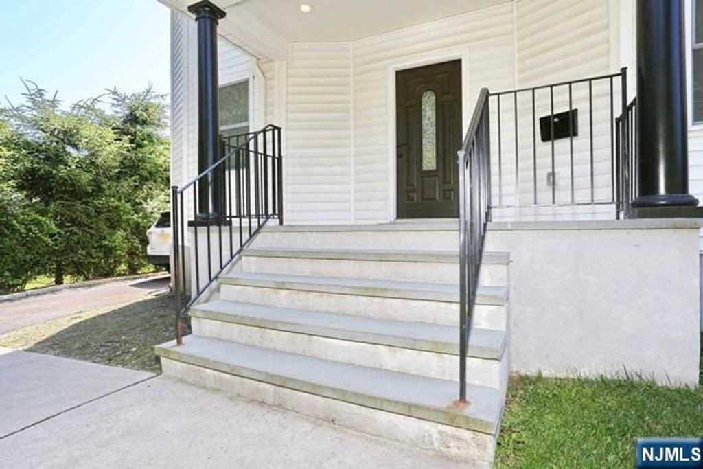 Photo of 27 West Street, Closter, NJ 07624 (MLS # 26010716)