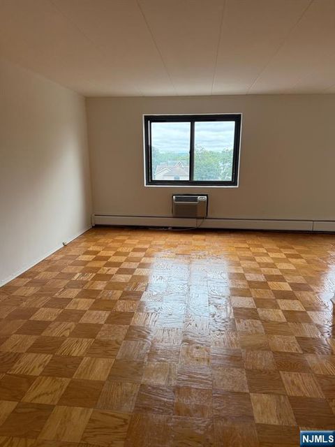 Photo of 77 Prospect Ave #6 H, Hackensack, NJ 07601 (MLS # 25030123)