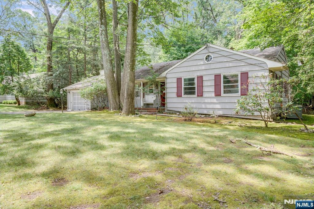 637 Lawlins Road