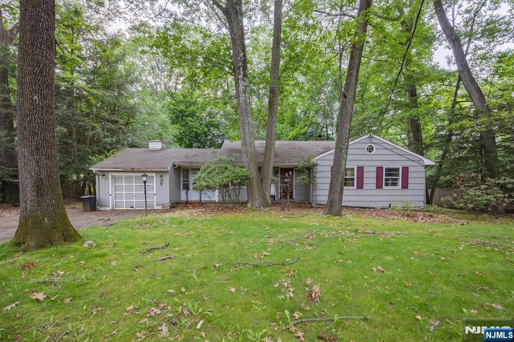 637 Lawlins Road