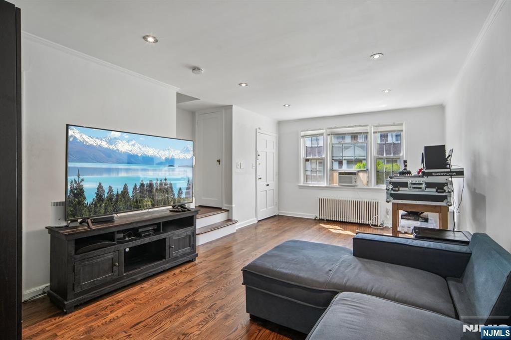 261 Elmwood A