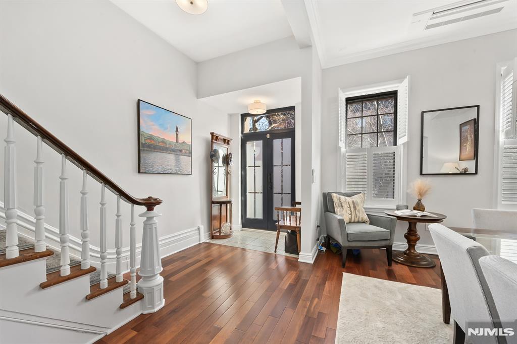 944 Bloomfield Street