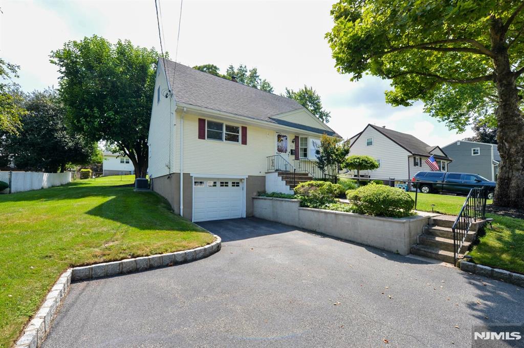 21 Wareham Road