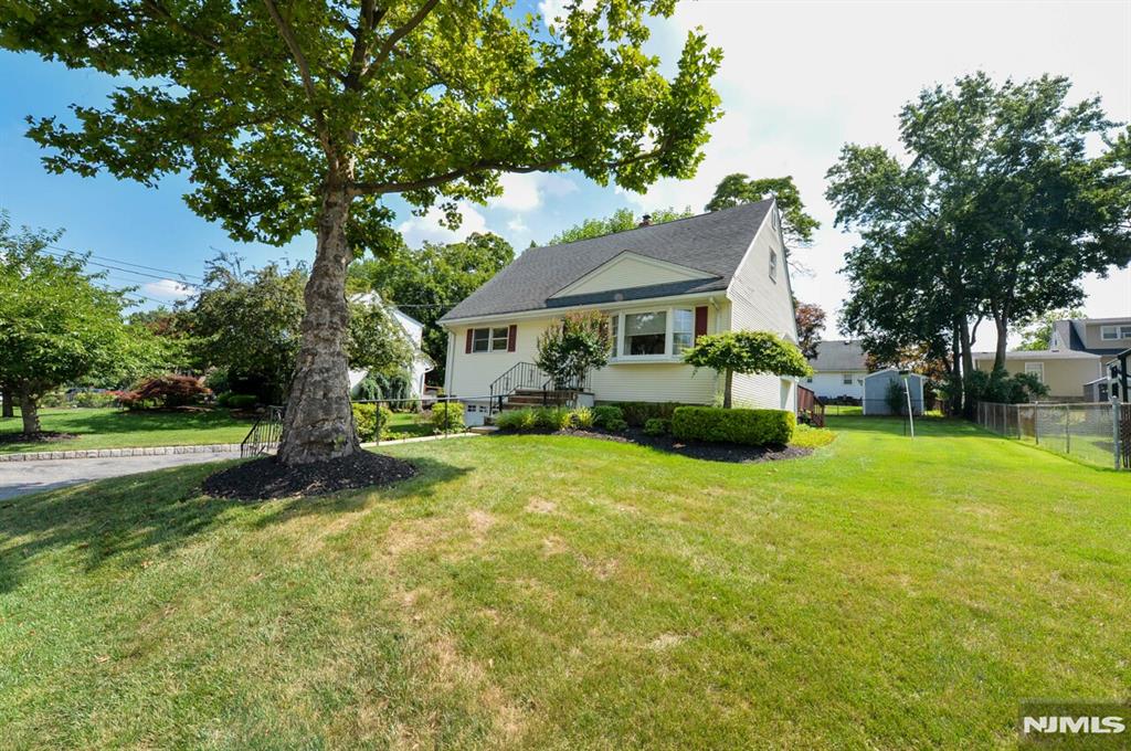 21 Wareham Road