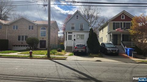 65 Grove Street, Tenafly, NJ 07670 - MLS#: 25012073