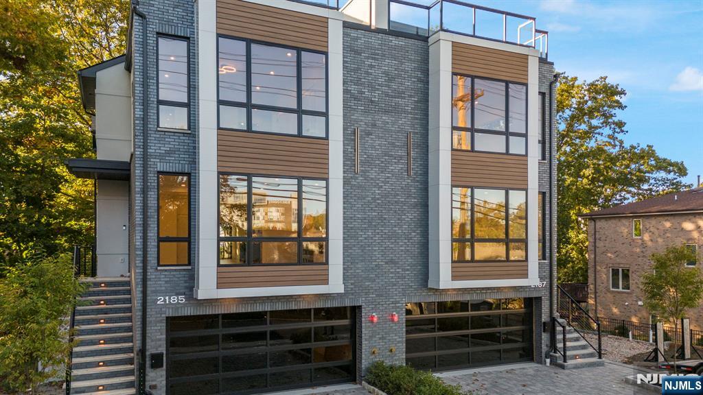 2185 Jones Road