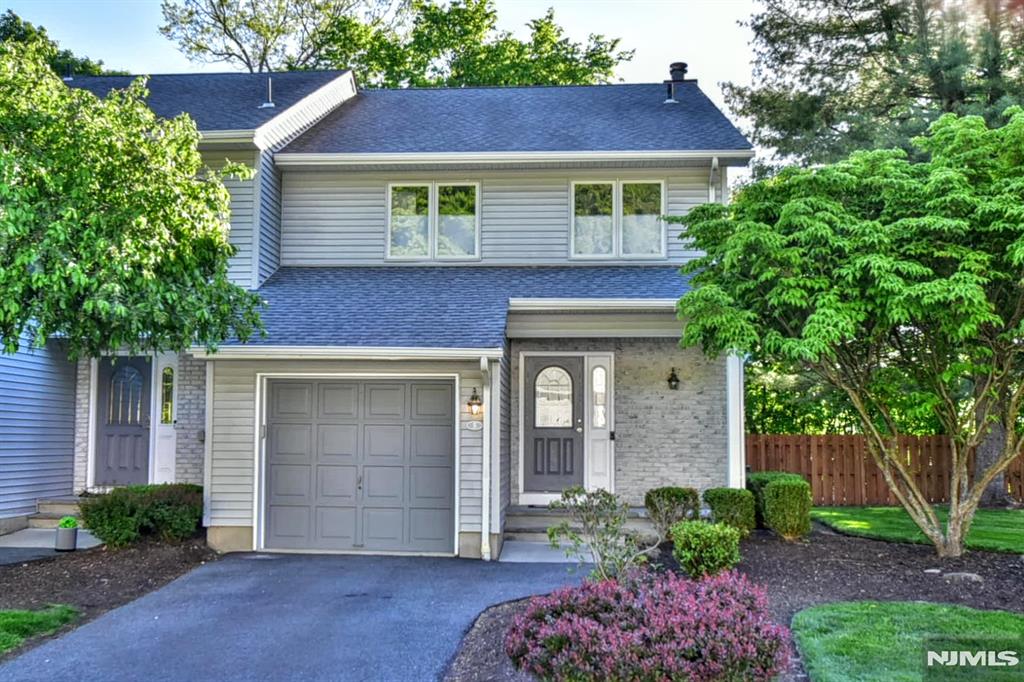 5 Hansen Place