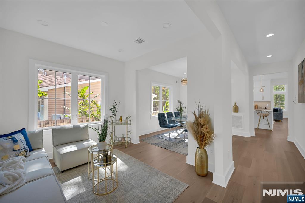 94 E Cedar Street