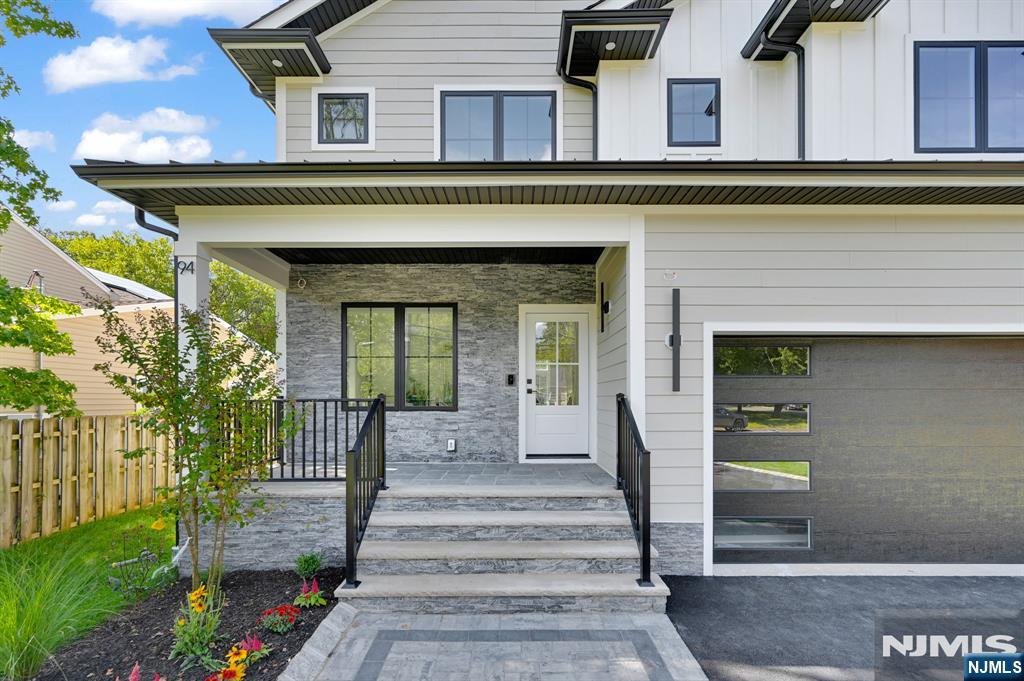 94 E Cedar Street