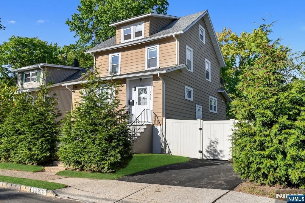 Photo of 135 2nd Street, Englewood, NJ 07631 (MLS # 25035203)
