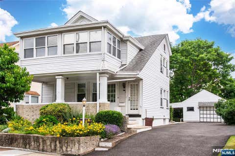 Photo of 151 4th Avenue, Hawthorne, NJ 07506 (MLS # 26023791)
