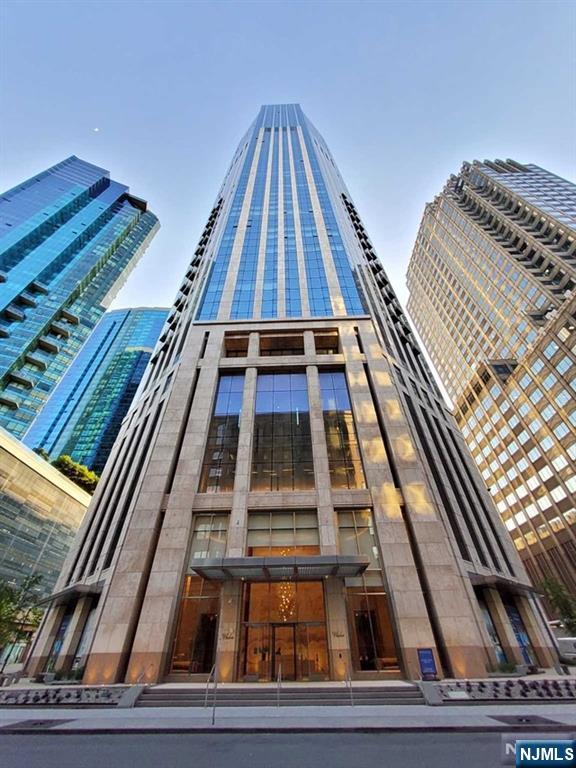 Rental Property at 99 Hudson 1907, Jersey City, New Jersey - Bedrooms: 1 
Bathrooms: 1 
Rooms: 4  - $4,100 MO.