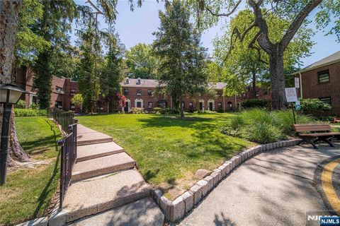 Photo of 90 Tracey Pl #G1, Englewood, NJ 07631 (MLS # 26023859)