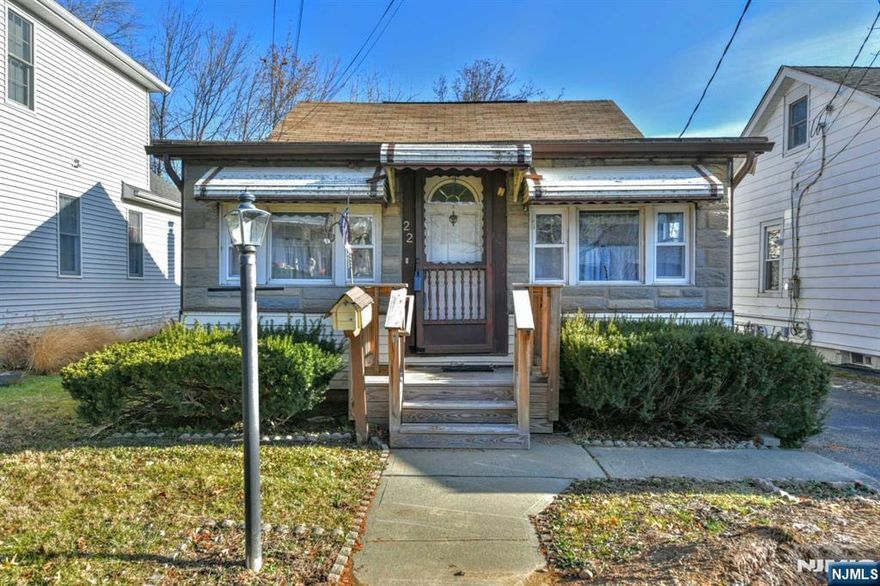 What a fantastic opportunity! This cottage offers so much potential, whether you're looking to embrace its charming character or create a brand-new dream home. The proximity to Lake Parsippany and its amenities beaches, boating, fishing, and serene lake strolls makes it a true gem for lake lovers. Investors, the home is R4 zoned, side setbacks are 6 feet on each side, 25 feet in the front, and 20 feet in the back with 20% coverage. The home is sold as is. 2025 Lake fees to be confirmed with Association.