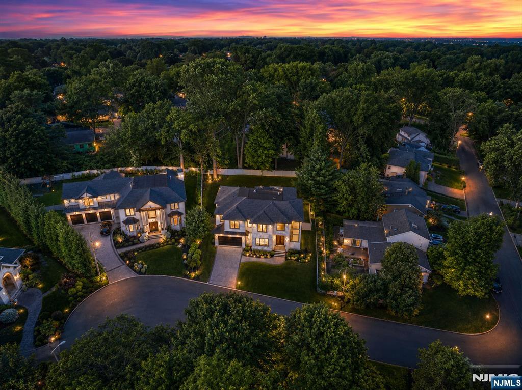 3 Mountain View Court
