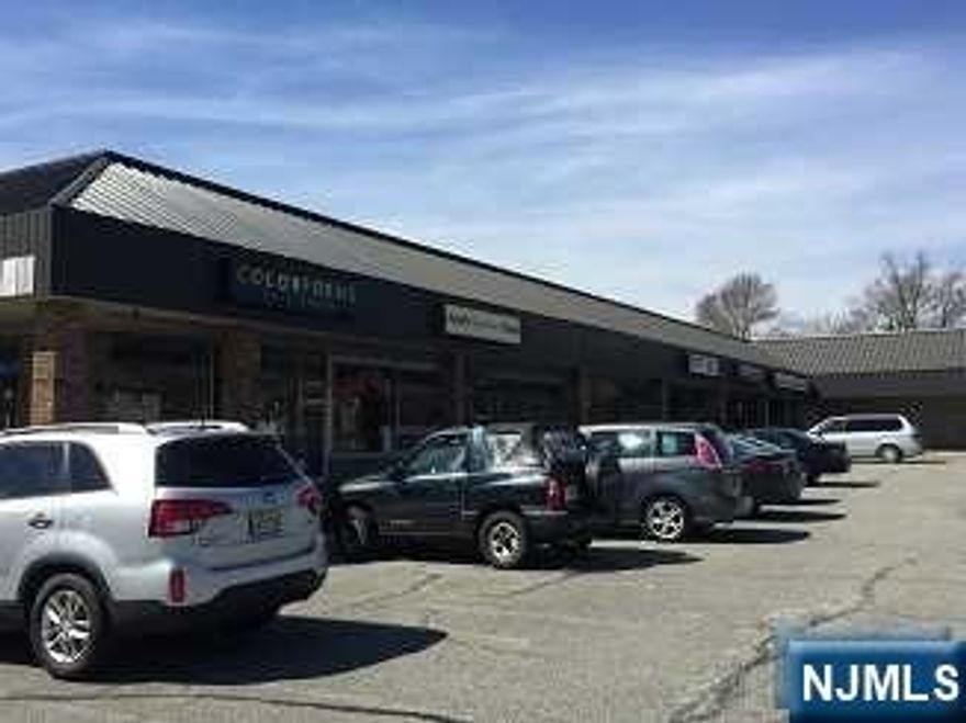 1,000 SF of prime retail space in well maintained shopping center, with CVS anchor. This space is ideal for any retail use with exceptional exposure from the street, easy access to major NJ highways, bus stops, ample parking, exposure on pile on sign and overhead facade sign. Please inquire for CAM charges.
