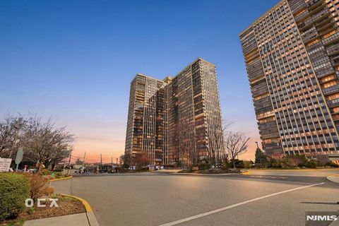 300 Winston Drive 1503 Cliffside Park NJ 07010