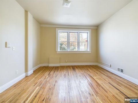 Photo of 41315 Dodd St #1, East Orange, NJ 07017 (MLS # 26012757)
