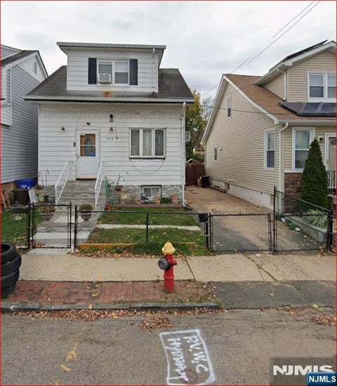 Photo of 273275 Paterson Avenue, Paterson, NJ 07502 (MLS # 26041090)