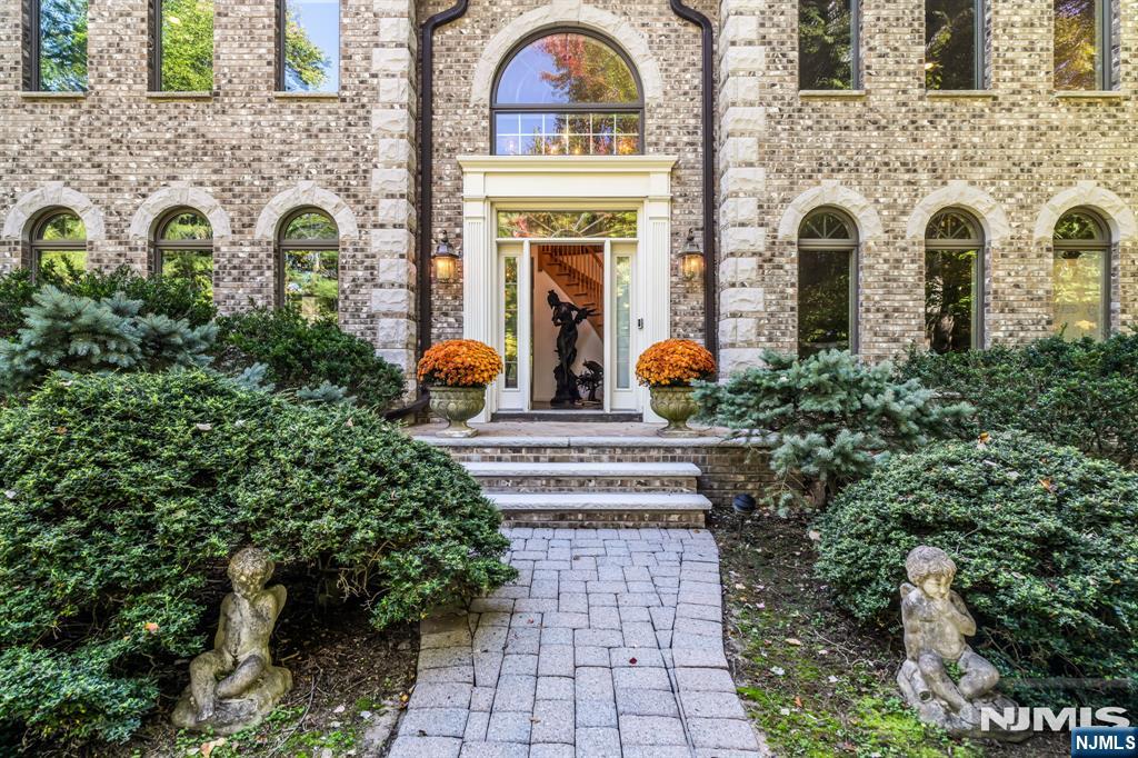 639 Piermont Road