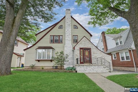 Photo of 340 Sherman Avenue, Teaneck, NJ 07666 (MLS # 26015885)