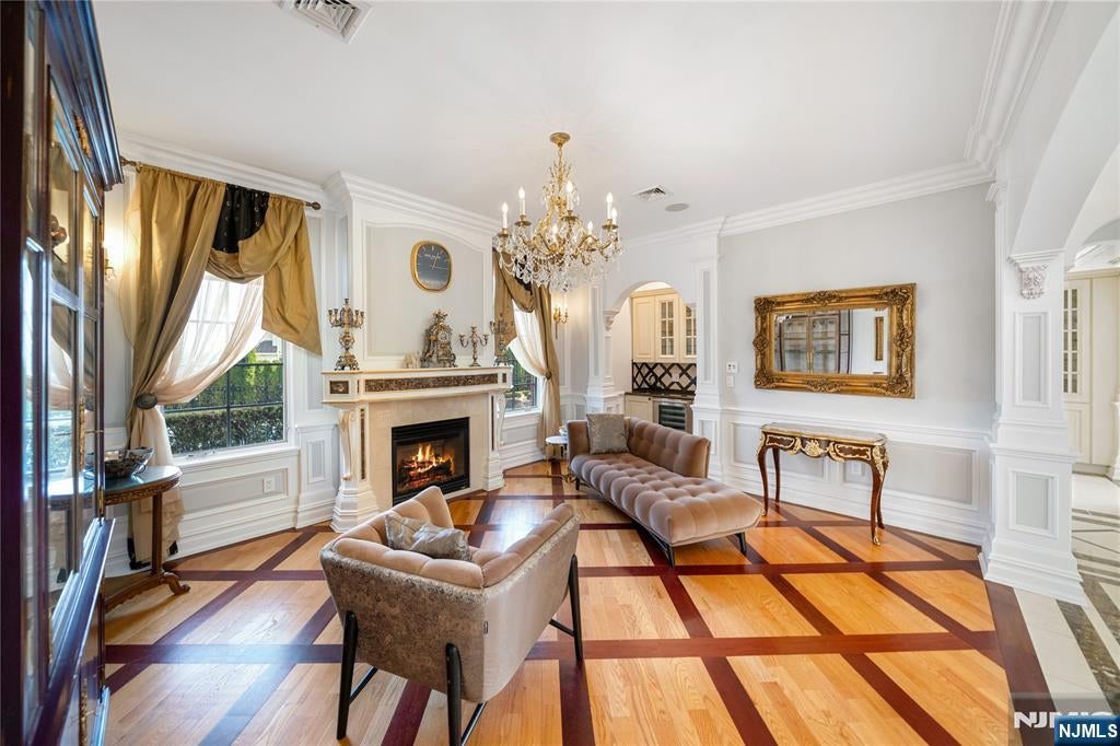 2 Euclid Road