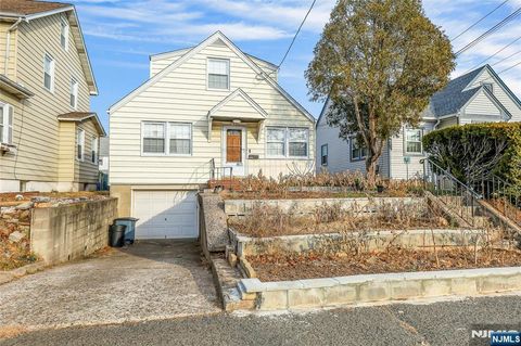 Photo of 188 Luddington Ave, Clifton, NJ 07011 (MLS # 25042954)