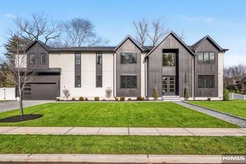 75 Susan Drive Closter NJ 07624