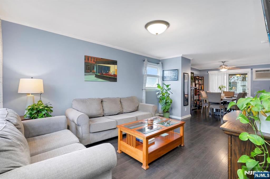 379 Roosevelt Avenue