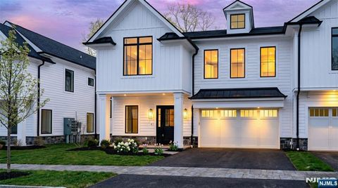 Photo of 1618 Paris Avenue #14, Other Areas, NJ 07647 (MLS # 26005004)