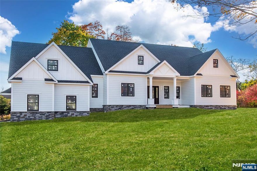 Welcome to this exquisite new custom-built home, offering 5 BR/4.1 BA & open floor plan designed for both comfort & style. Hardwood floors flow throughout. The main floor boasts luxurious primary suite, featuring oversized stall shower, soaking tub & spacious walk-in closet. A guest suite on the main level provides added convenience. The gourmet kitchen is a chefâ€™s dream, equipped w/Thermador appliances, custom cabinetry, quartz counter tops & large center island. The great room impresses w/vaulted ceiling, gas fireplace & wet bar. Just off the great room, private office w/French doors offers the perfect space for working from home. On the second level, youâ€™ll find 3 additional BR, one w/private sitting area, along w/versatile loft & two beautifully designed BA. The walk-out lower level provides additional living space. Designed w/impeccable craftsmanship & attention to detail, this home seamlessly blends modern luxury & functional living. Donâ€™t miss the opportunity to make it yours!