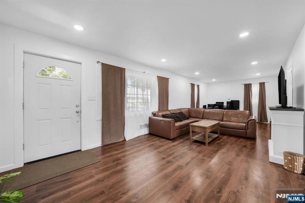 5 Briar Lane