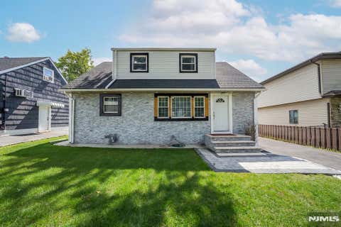 Photo of 5 Briar Lane, Nutley, NJ 07110 (MLS # 26031084)