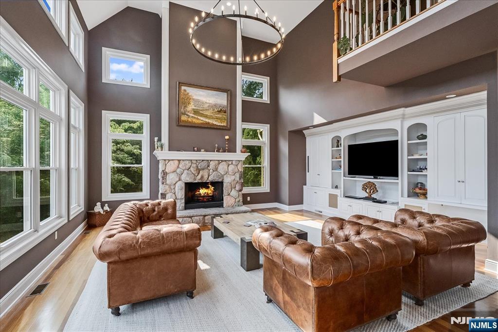 15 Laurel Terrace